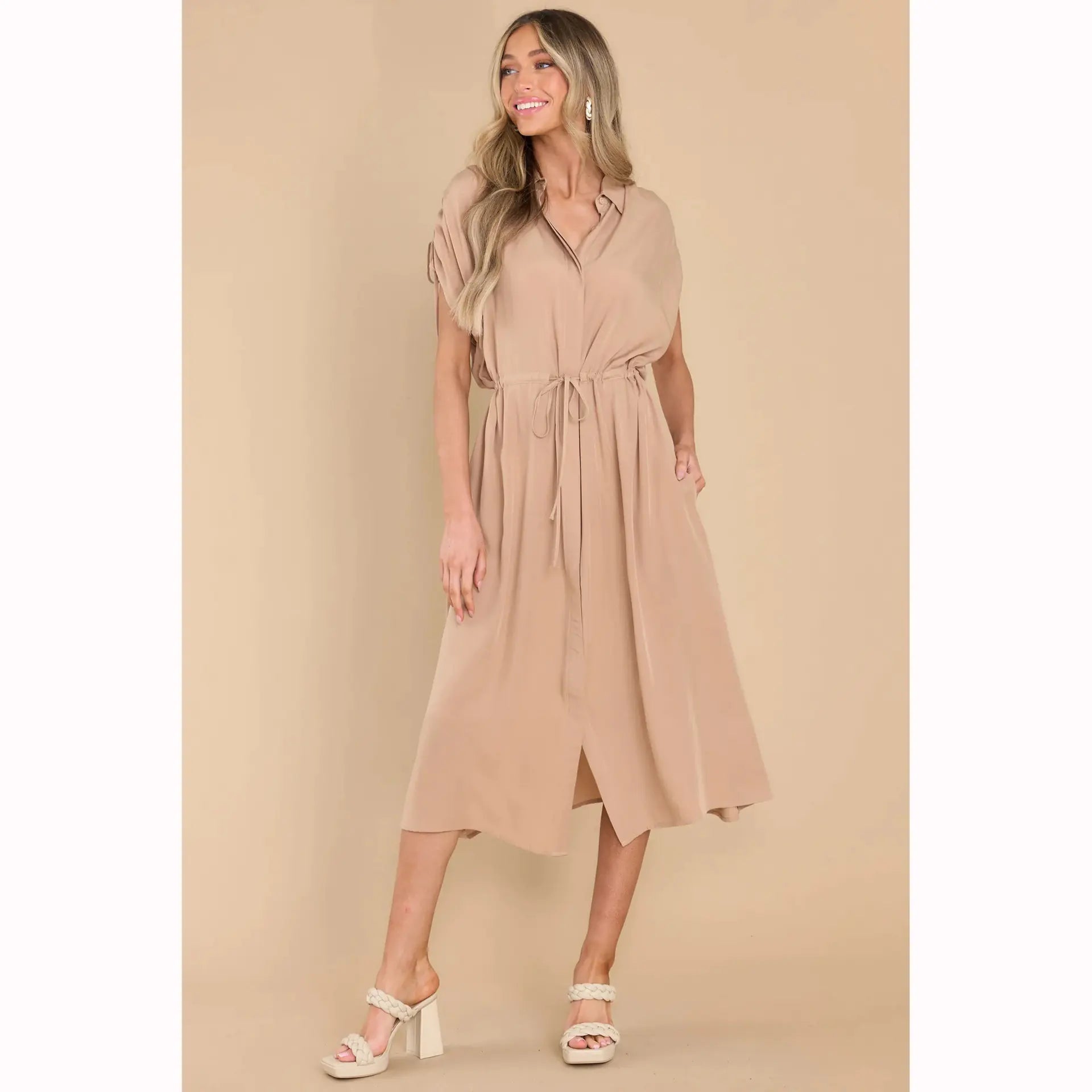 Summer Waist-Defined Button-Up Dress with Drawstring